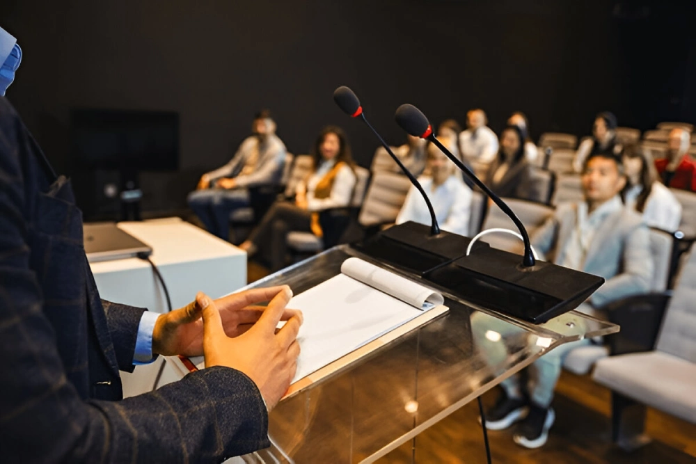 press talk journalist