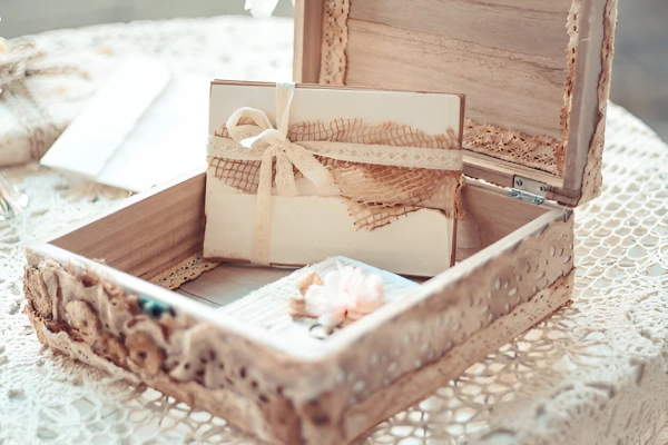 luxury wedding invitations in boxes