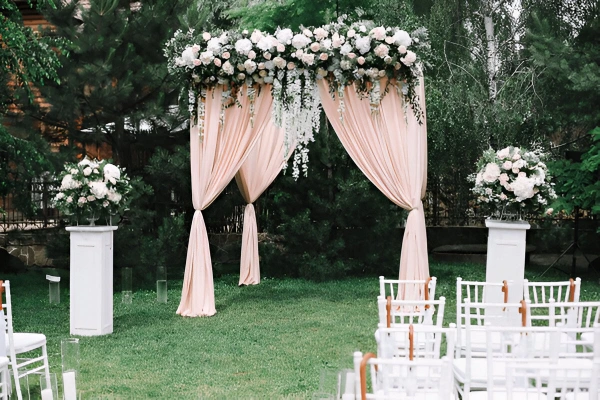 rose gold wedding theme